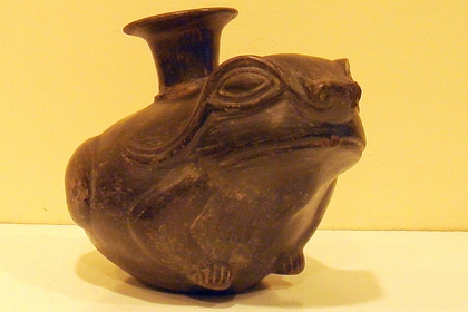 Incaic Chimu Blackware Frog