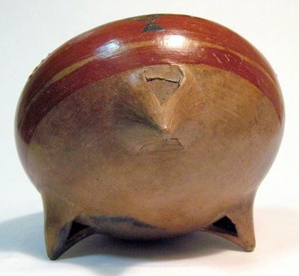 Chupicuaro Tripod Bowl